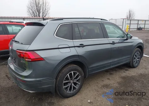 2019 Volkswagen Tiguan 2.0T Se/2.0T Sel/2.0T Sel R-Line/2.0T Sel R-Line Black from USA, damaged, VIN 3VV2B7AX6KM097388